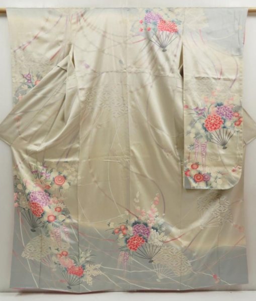 Photo1: 5502T14z1100 Vintage Japanese Kimono Silk FURISODE Peony Off-white (1)