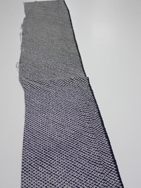 Photo3: 3G07z40  Japanese Kimono Silk  FABRIC Shibori Black 61.8x7.5 (3)