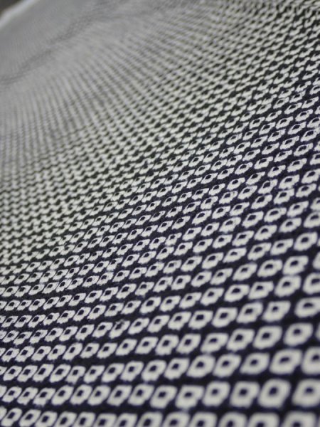 Photo5: 3G08z40  Japanese Kimono Silk  FABRIC Shibori Black 62.2x7.5 (5)