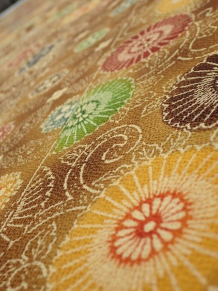 Photo4: 3K03z100  Japanese Kimono Crepe Silk  FABRIC Flowers Yellow-Brown 62.2x14.0 (4)