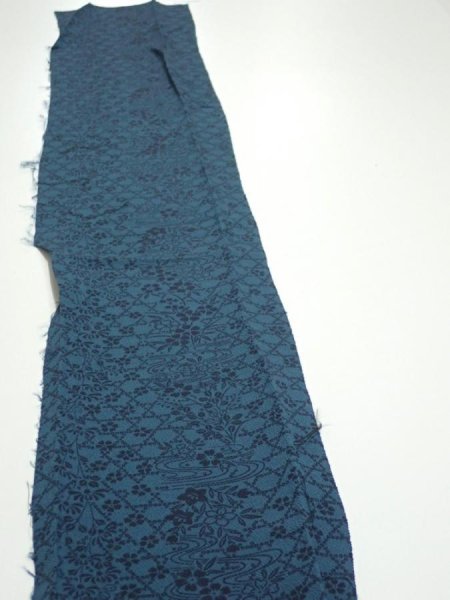 Photo3: 3K08z60  Japanese Kimono Crepe Silk  FABRIC Flowers Dark cyan blue 59.1x7.5 (3)