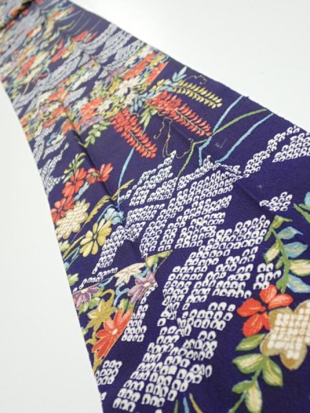 Photo1: 3K09z50  Japanese Kimono Silk  FABRIC Flowers Navy 80.3x6.9 (1)