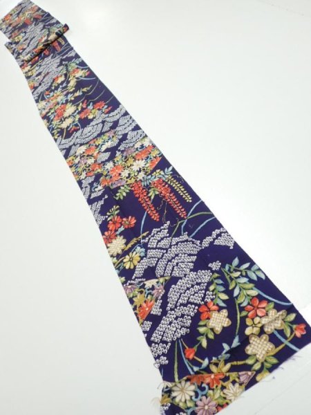 Photo5: 3K09z50  Japanese Kimono Silk  FABRIC Flowers Navy 80.3x6.9 (5)