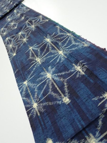 Photo1: 3K09z40  Japanese Kimono Silk TSUMUGI FABRIC Asanoha Dark navy 78.7x6.7 (1)