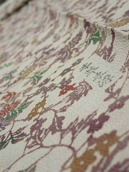 Photo4: 3C09z60  Japanese Kimono Crepe Silk  FABRIC Flowers Gray 84.3x6.7 (4)