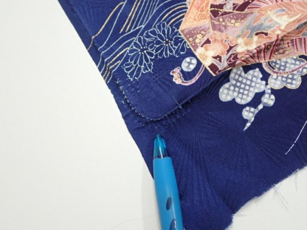 Photo7: 3C02z70  Japanese Kimono Silk  FABRIC Letter box Navy 45.7x14.8 (7)