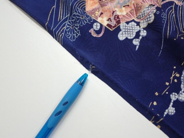 Photo9: 3C02z70  Japanese Kimono Silk  FABRIC Letter box Navy 45.7x14.8 (9)