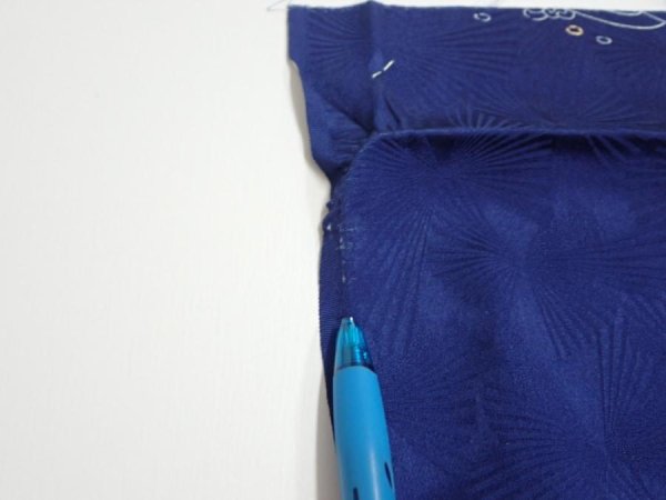 Photo11: 3C02z70  Japanese Kimono Silk  FABRIC Letter box Navy 45.7x14.8 (11)