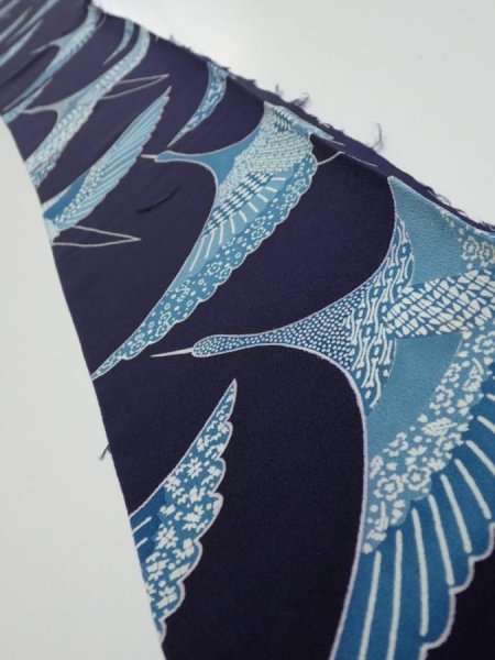 Photo1: 3J07z50  Japanese Kimono Silk  FABRIC Flying crane Dark navy 63.4x7.1 (1)