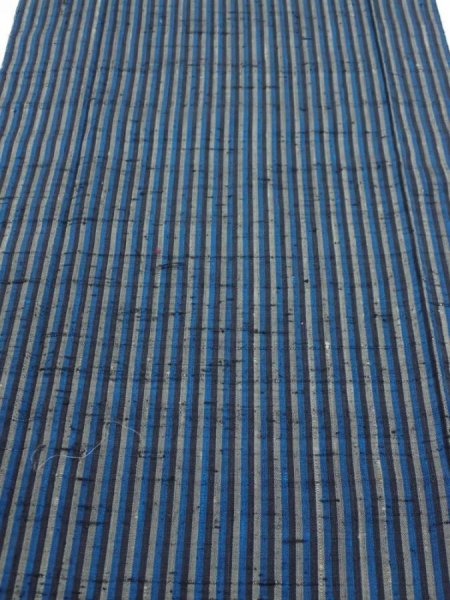 Photo2: 3J05z80  Japanese Kimono Silk TSUMUGI FABRIC Stripe Dark blue 66.1x14.8 (2)