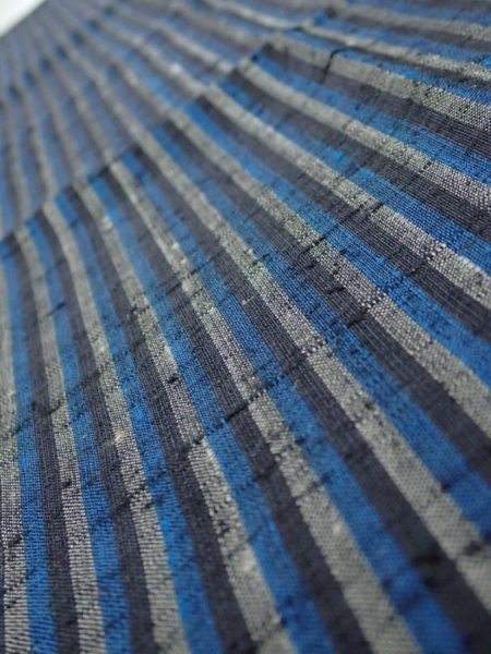 Photo5: 3J10z30  Japanese Kimono Silk TSUMUGI FABRIC Stripe Dark blue 35.0x7.5 (5)