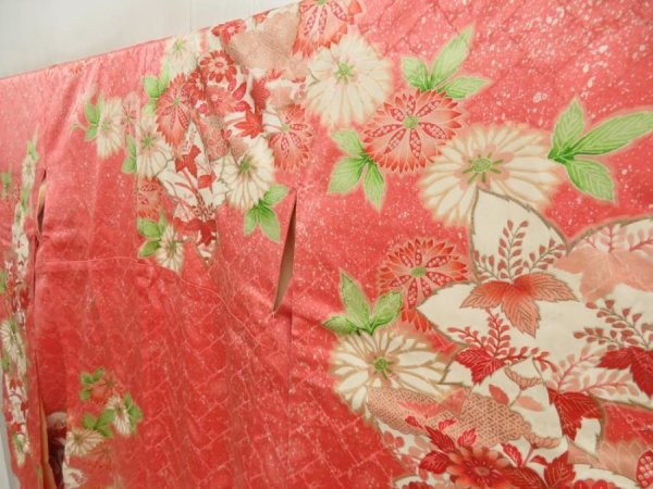 Photo2: 5531T14z1010 Vintage Japanese Kimono Silk FURISODE Flowers Coral pink (2)