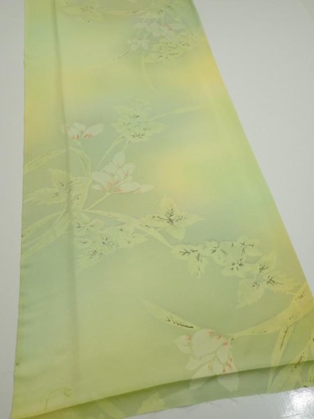 Photo2: 2P04z80  Japanese Kimono Silk  FABRIC Flower Lime green 64.2x14.4 (2)