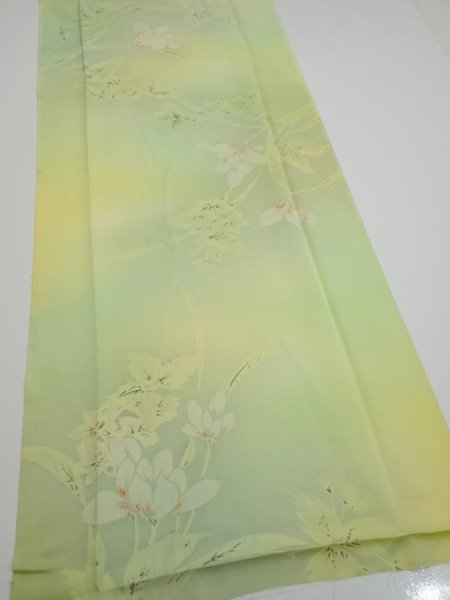 Photo2: 2P06z80  Japanese Kimono Silk  FABRIC Flower Lime green 64.2x14.4 (2)