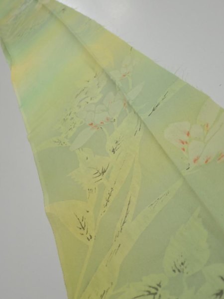 Photo1: 2P08z40  Japanese Kimono Silk  FABRIC Flower Lime green 56.3x7.1 (1)