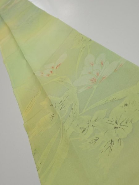 Photo1: 2P09z40  Japanese Kimono Silk  FABRIC Flower Lime green 58.7x7.1 (1)