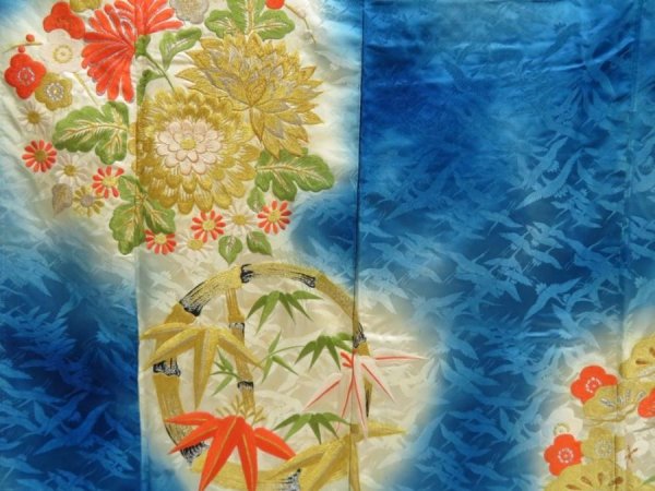 Photo8: 5702T02z1070 Vintage Japanese Kimono Silk FURISODE Chrysanthemum Dark blue (8)