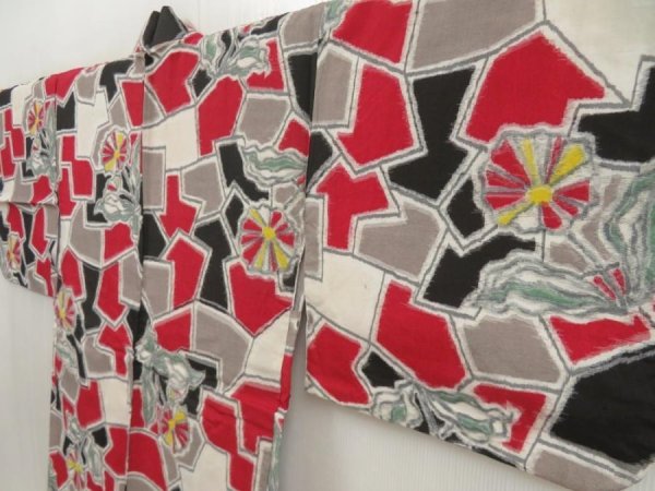 Photo2: 5703T01z510 Vintage Japanese Kimono Silk HAORI Flower Dark red (2)