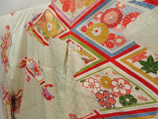 Photo2: 5705T13z1150 Vintage Japanese Kimono Silk FURISODE Peony Soft green (2)