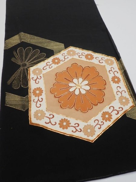 Photo4: 1V02z110  Japanese Kimono Silk  FABRIC Flower Black 64.6x14.2 (4)