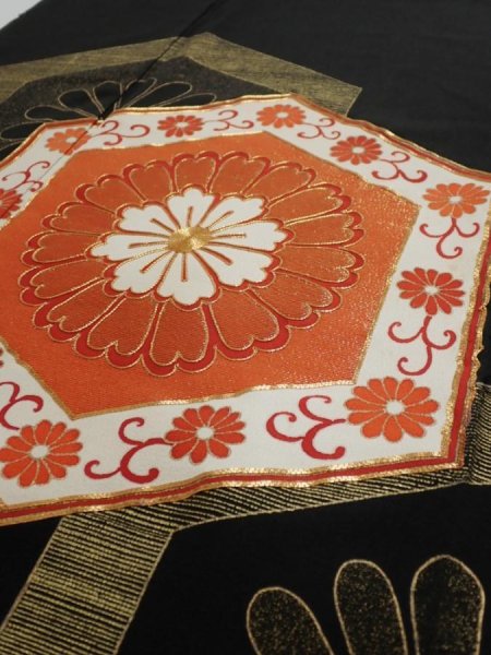 Photo2: 1V03z170  Japanese Kimono Silk  FABRIC Flower Black 59.1x18.1 (2)