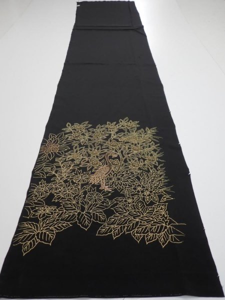Photo5: 1V02z100  Japanese Kimono Silk  FABRIC Crane, Flowers Black 66.1x14.4 (5)