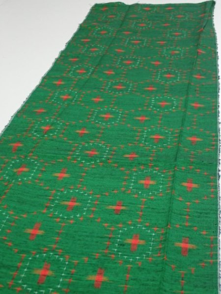 Photo3: 1V04z70  Japanese Kimono Silk TSUMUGI FABRIC  Green 64.6x14.2 (3)