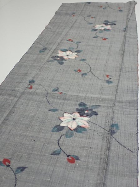 Photo3: 1V03z80  Japanese Kimono Silk TSUMUGI FABRIC Flower Gray 65.4x14.8 (3)