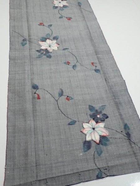 Photo2: 1V04z80  Japanese Kimono Silk TSUMUGI FABRIC Flower Gray 64.6x14.8 (2)
