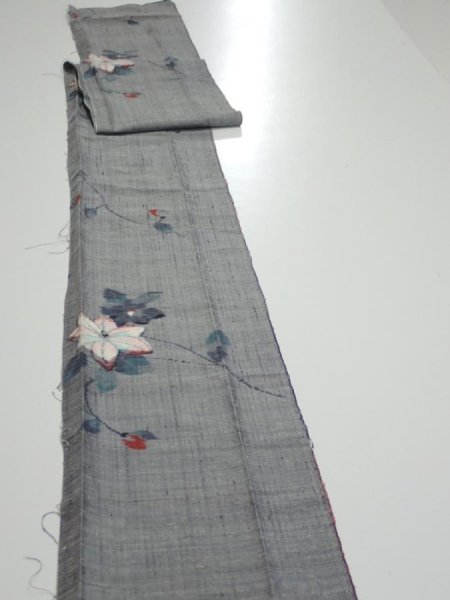 Photo3: 1V09z50  Japanese Kimono Silk TSUMUGI FABRIC Flower Gray 85.0x7.3 (3)