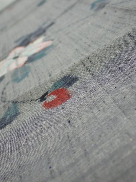 Photo5: 1V10z30  Japanese Kimono Silk TSUMUGI FABRIC Flower Gray 41.3x7.3 (5)