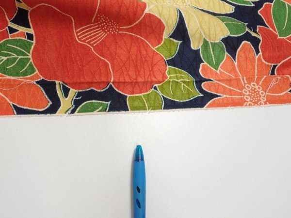 Photo6: 1V02z60  Japanese Kimono Silk  FABRIC Camellia Dark navy 44.1x14.4 (6)