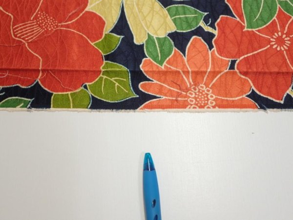 Photo6: 1V08z40  Japanese Kimono Silk  FABRIC Camellia Dark navy 57.1x7.1 (6)