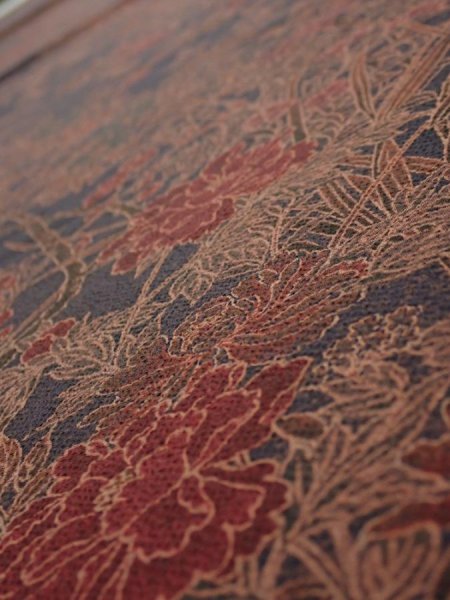 Photo4: 1L05z110  Japanese Kimono Crepe Silk  FABRIC Flowers Navy-Gray 66.9x14.6 (4)