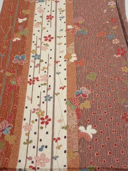Photo1: 1L02z50  Japanese Kimono Silk  FABRIC Flowers Brown 43.7x14.4 (1)