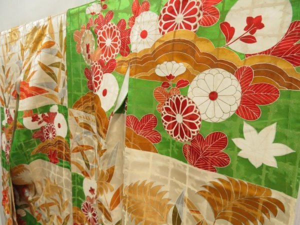 Photo2: 5709T08z1200 Vintage Japanese Kimono Silk FURISODE Chrysanthemum Green (2)