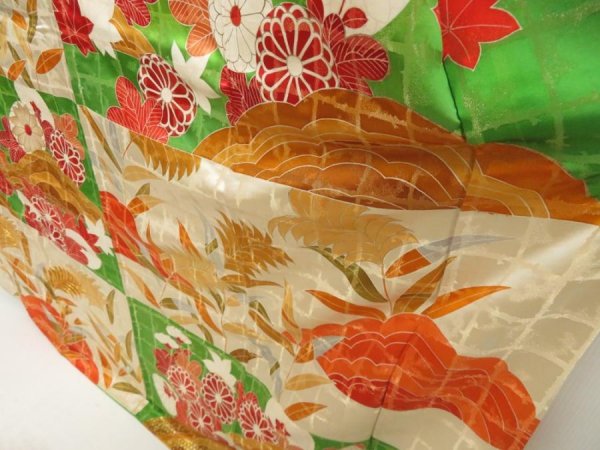 Photo4: 5709T08z1200 Vintage Japanese Kimono Silk FURISODE Chrysanthemum Green (4)