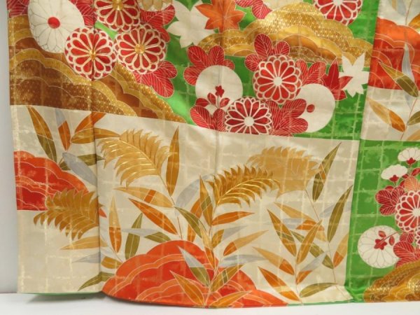 Photo6: 5709T08z1200 Vintage Japanese Kimono Silk FURISODE Chrysanthemum Green (6)