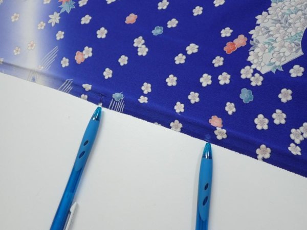 Photo6: 1K01z60  Japanese Kimono Silk  FABRIC Flowers Blue 40.2x14.8 (6)