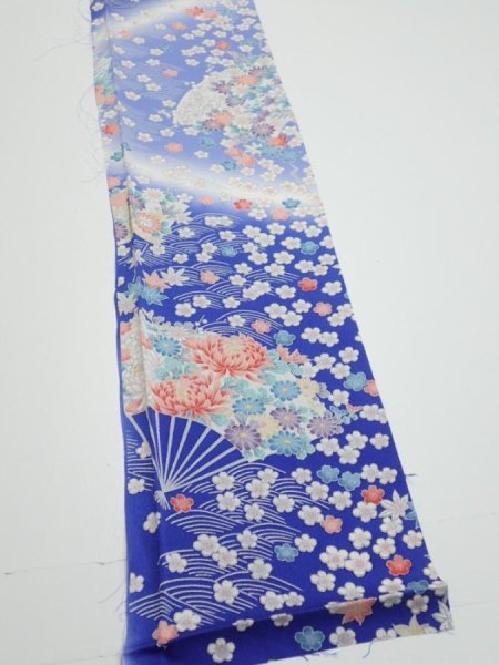 Photo2: 1K07z40  Japanese Kimono Silk  FABRIC Flowers Blue 57.5x7.5 (2)
