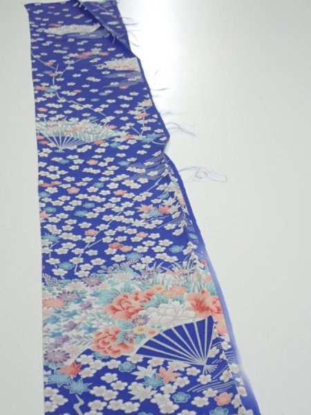 Photo3: 1K08z40  Japanese Kimono Silk  FABRIC Flowers Blue 58.3x7.3 (3)