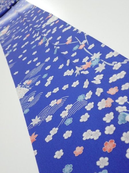 Photo2: 1K09z60  Japanese Kimono Silk  FABRIC Flowers Blue 79.9x7.3 (2)