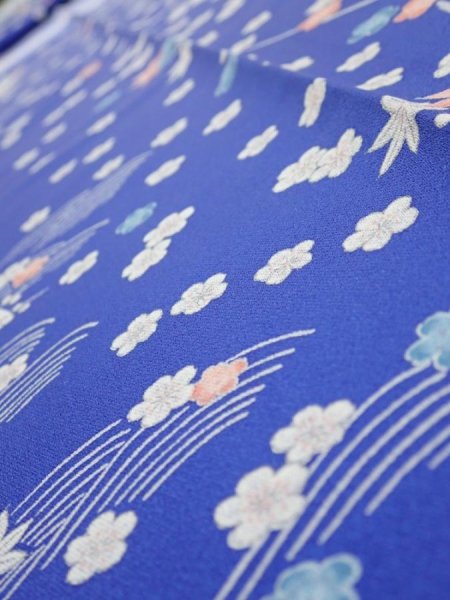 Photo5: 1K09z60  Japanese Kimono Silk  FABRIC Flowers Blue 79.9x7.3 (5)