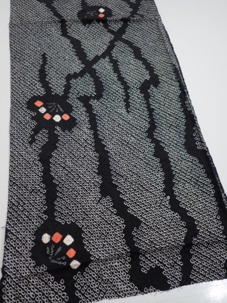 Photo2: 1K01z50  Japanese Kimono Silk SHIBORI FABRIC Plum branch Black 42.5x14.6 (2)