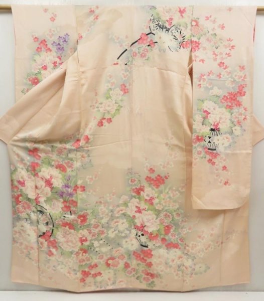 Photo1: 5710T07z1100  Japanese Kimono Silk FURISODE Flower cart Light peach (1)