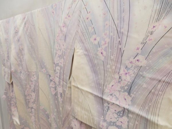 Photo2: 5712T02z890  Japanese Kimono Silk KOMON Flower Light pink (2)