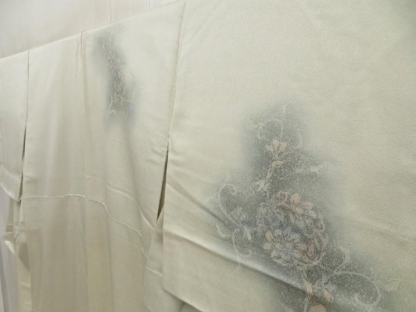 Photo2: 5712T06z870  Japanese Kimono Silk TSUKESAGE Flower Light green-gray (2)