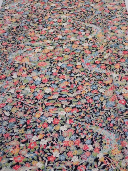 Photo1: 2K06z90  Japanese Kimono Silk  FABRIC Flowers Black 66.9x14.6 (1)