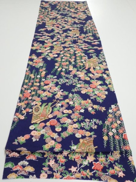 Photo5: 1G02z70  Japanese Kimono Silk  FABRIC Flowers Navy 47.2x14.2 (5)