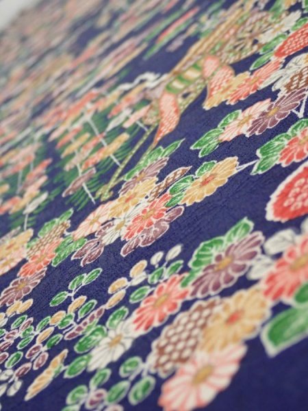 Photo4: 1G07z50  Japanese Kimono Silk  FABRIC Flowers Navy 60.6x7.7 (4)